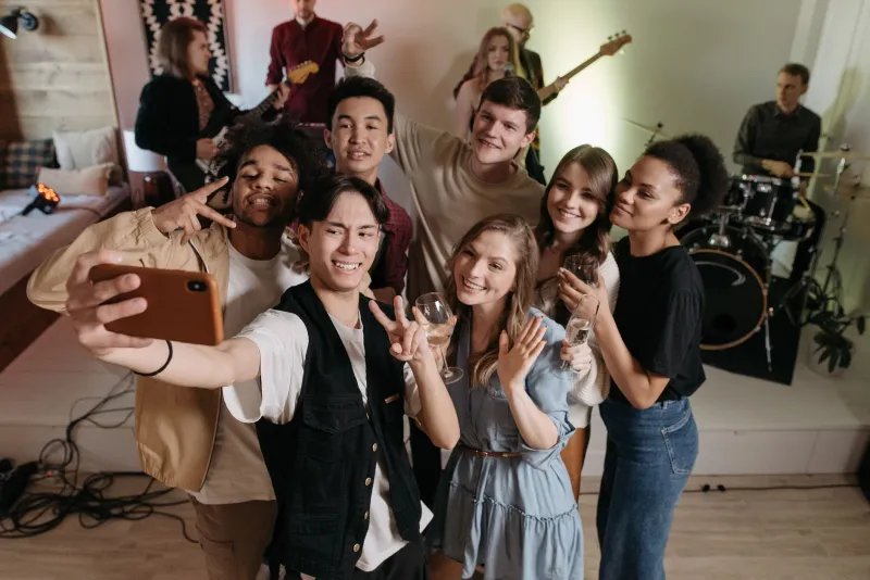 Take Back the Queue: How Music Fans Are Ditching Corporate Playlists and Building Their Own Listening Tribes